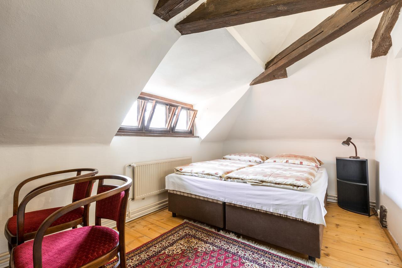 Pension Dientzenhofer Prague Luaran gambar