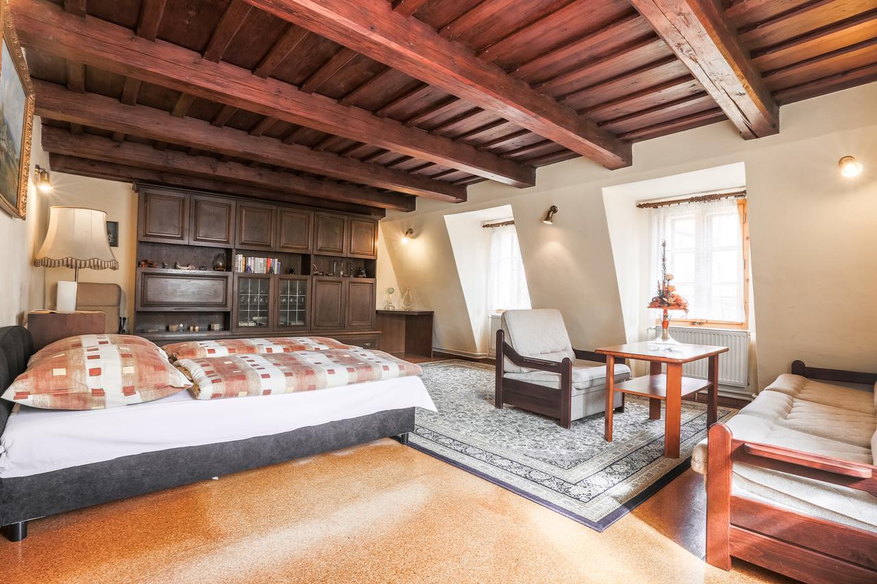 Pension Dientzenhofer Prague Luaran gambar
